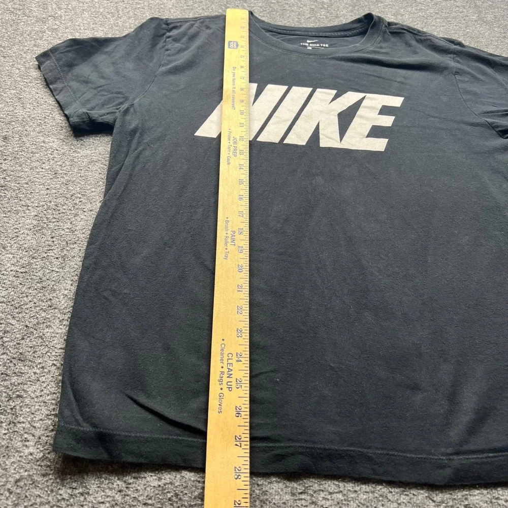 Nike Graphic T-Shirt Mens Large Black Short‎ Sleeve Big Logo Cotton Tee